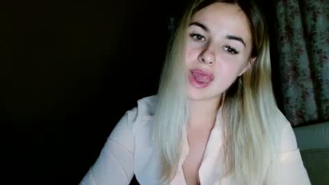 Megane online show from 09-23-25, 08:01