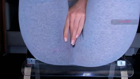 Kira online show from 04-27-26, 08:01