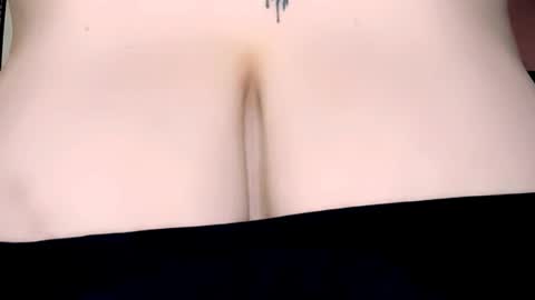 Snapshot of love_insidee chatting on 12-04-25, 08:01 Sailor online show from 12-04-25, 08:01