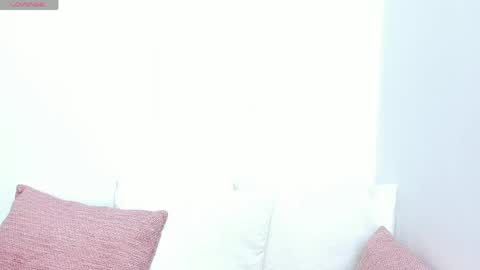 Snapshot of love_kris chatting on 05-30-26, 06:16 Kristen LoveBerry online show from 05-30-26, 06:16