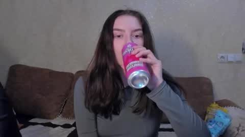 LINA online show from 02-15-26, 01:31