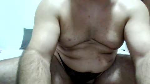 Snapshot of love_miss_33 chatting on 01-23-25, 05:31 Love Daddys Private Show online show from 01-23-25, 05:31