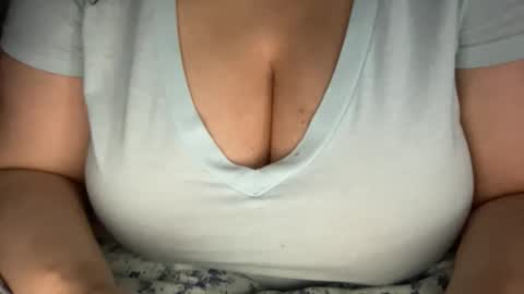 Kate online show from 03-22-26, 01:03