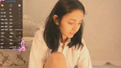 Amaya online show from 10-30-25, 04:14