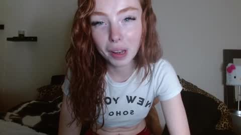 Snapshot of lovecalixo chatting on 02-19-25, 02:44 Cali Love online show from 02-19-25, 02:44