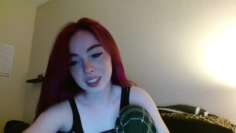 Snapshot of lovecalixo chatting on 02-28-25, 05:04 Cali Love online show from 02-28-25, 05:04