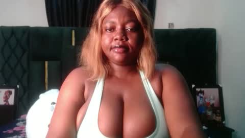 mila online show from 11-17-25, 07:19