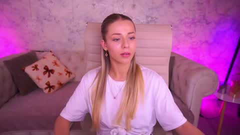 loveedove online show from 05-11-26, 01:17