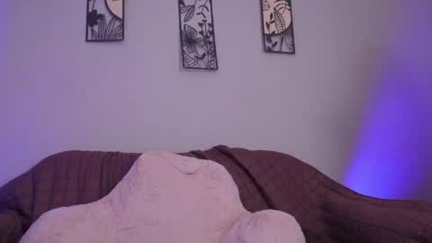 Snapshot of loveegirll chatting on 05-22-26, 03:24 katalina online show from 05-22-26, 03:24