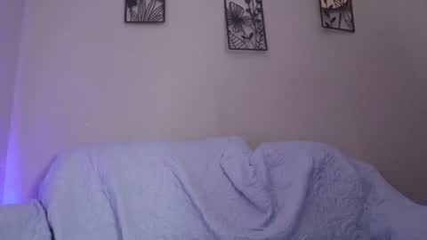Snapshot of loveegirll chatting on 06-18-26, 04:13 katalina online show from 06-18-26, 04:13