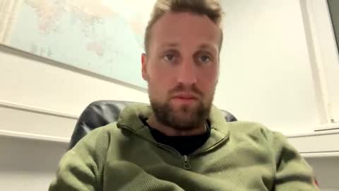 lovefuesse online show from 03-10-26, 09:03