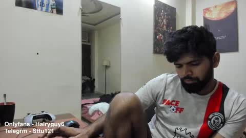 Snapshot of lovehairyindian chatting on 02-12-25, 11:51 Indian hairy online show from 02-12-25, 11:51