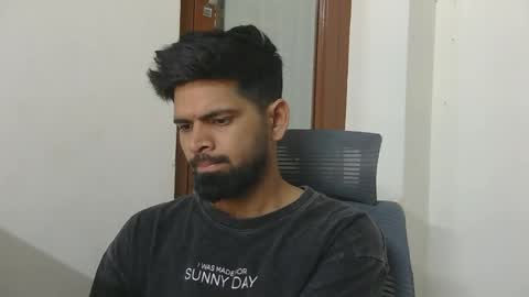 Indian hairy online show from 04-12-26, 08:14