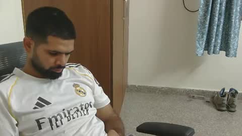 Indian hairy online show from 07-11-26, 04:43