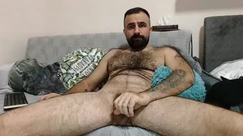 loveivat80 online show from 12-14-24, 06:20