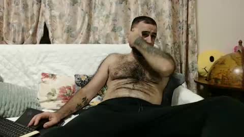 loveivat80 online show from 01-27-25, 05:37