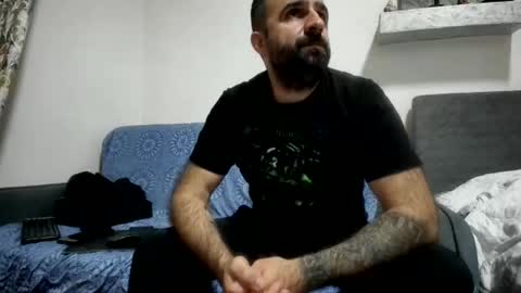 loveivat80 online show from 11-20-25, 05:12