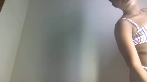 lovelbrownie online show from 11-13-25, 08:41