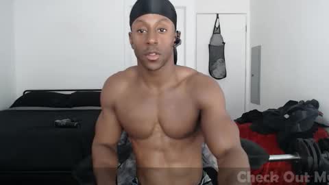 Snapshot of loveleexd21 chatting on 12-13-25, 07:53 loveleexd21 online show from 12-13-25, 07:53