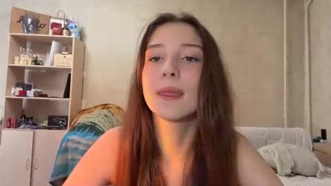 Lina online show from 07-06-26, 07:05