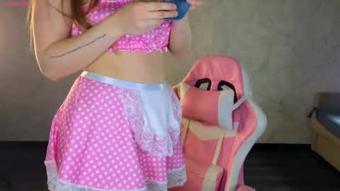 Molly online show from 04-13-26, 05:29