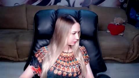 private open online show from 10-02-25, 02:13