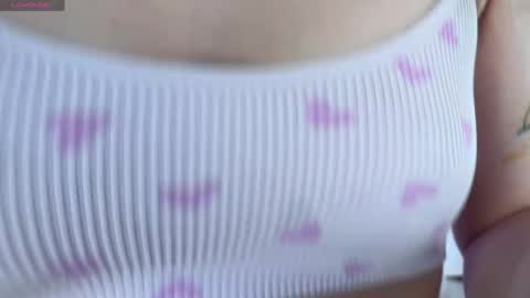 Elsa online show from 03-30-26, 06:47