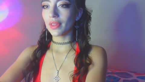 Snapshot of lovely_akira_xwx chatting on 10-05-25, 06:34 Tami online show from 10-05-25, 06:34