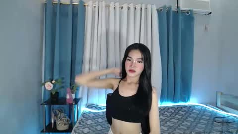 Snapshot of lovely_bellax chatting on 04-04-26, 09:07 BELLA online show from 04-04-26, 09:07