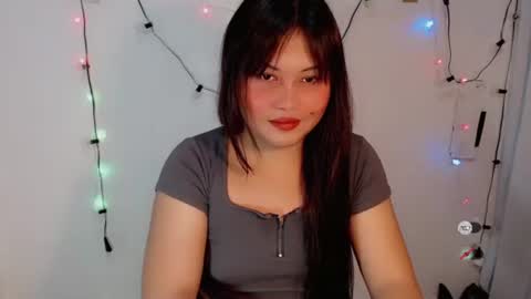 lovely_carmen_intown online show from 10-08-25, 12:52