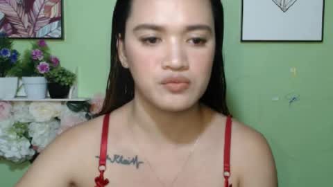 hearty2 Hey guys  Im Jess  online show from 03-12-26, 05:46
