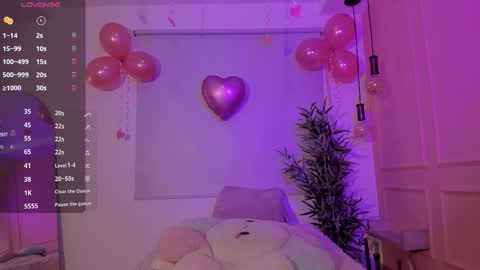 Emma online show from 02-14-26, 01:41