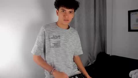 Snapshot of lovely_horny713 chatting on 04-19-26, 11:09 Salo online show from 04-19-26, 11:09