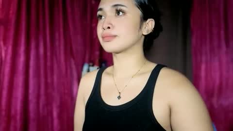 LOVE online show from 04-15-26, 03:24