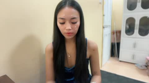 Snapshot of lovely_leah23 chatting on 07-11-26, 10:11 lovely_leah23 online show from 07-11-26, 10:11