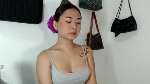 Snapshot of lovely_maria_x chatting on 03-07-26, 03:42 Maria online show from 03-07-26, 03:42