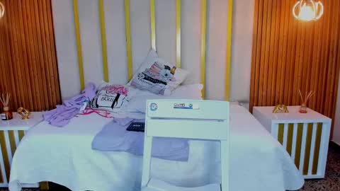 Marla Rico online show from 03-12-25, 09:12