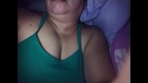 Snapshot of lovely_orchid chatting on 10-26-25, 01:17 lovely_orchid online show from 10-26-25, 01:17