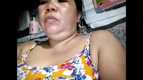 lovely_orchid online show from 11-25-25, 09:20