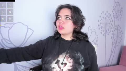 Paris Rose online show from 02-15-25, 07:49