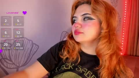 Snapshot of lovely_paris_01 chatting on 04-30-26, 06:20 Paris Rose online show from 04-30-26, 06:20