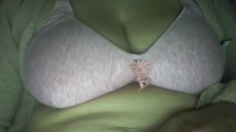 Snapshot of lovely_sweet_girl chatting on 01-01-25, 12:11 katrina follow me guys online show from 01-01-25, 12:11