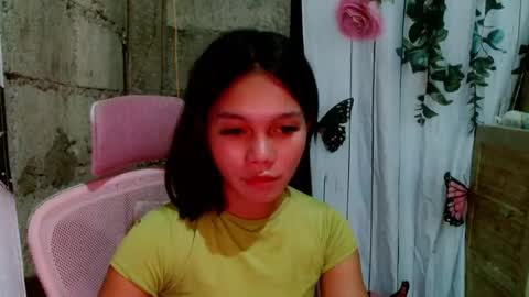 Snapshot of lovely_thea_xoxo chatting on 08-01-26, 02:49 Thea online show from 08-01-26, 02:49