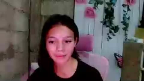 Snapshot of lovely_thea_xoxo chatting on 08-02-26, 11:08 Thea online show from 08-02-26, 11:08