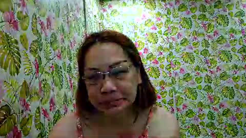 Snapshot of lovelyasiancutie chatting on 05-03-26, 08:48 lovelyasiancutie online show from 05-03-26, 08:48