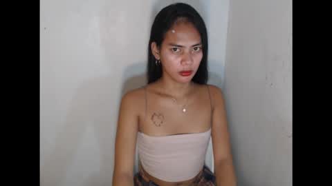 Snapshot of lovelycarmilla chatting on 09-28-25, 10:59 Carnilla online show from 09-28-25, 10:59