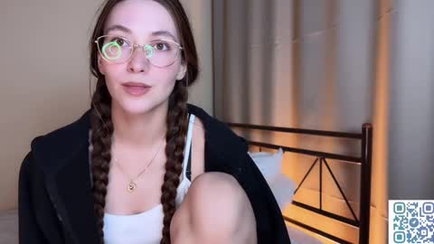 Solfiro online show from 09-23-25, 07:17