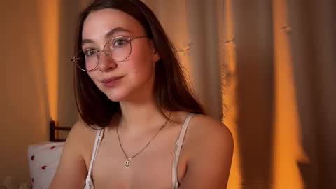 Solfiro online show from 11-19-25, 04:07