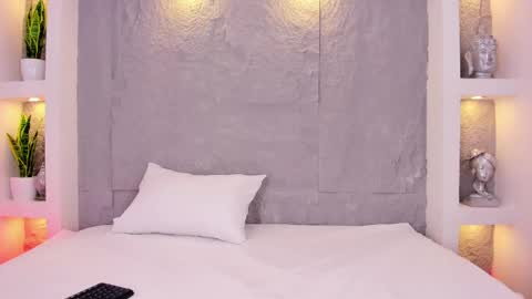 Lovely online show from 04-24-26, 05:04