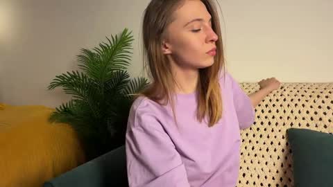 Kate only online show from 04-21-26, 01:50